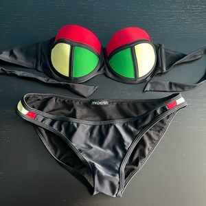 Strapless bikini with Jamaica colours size small
